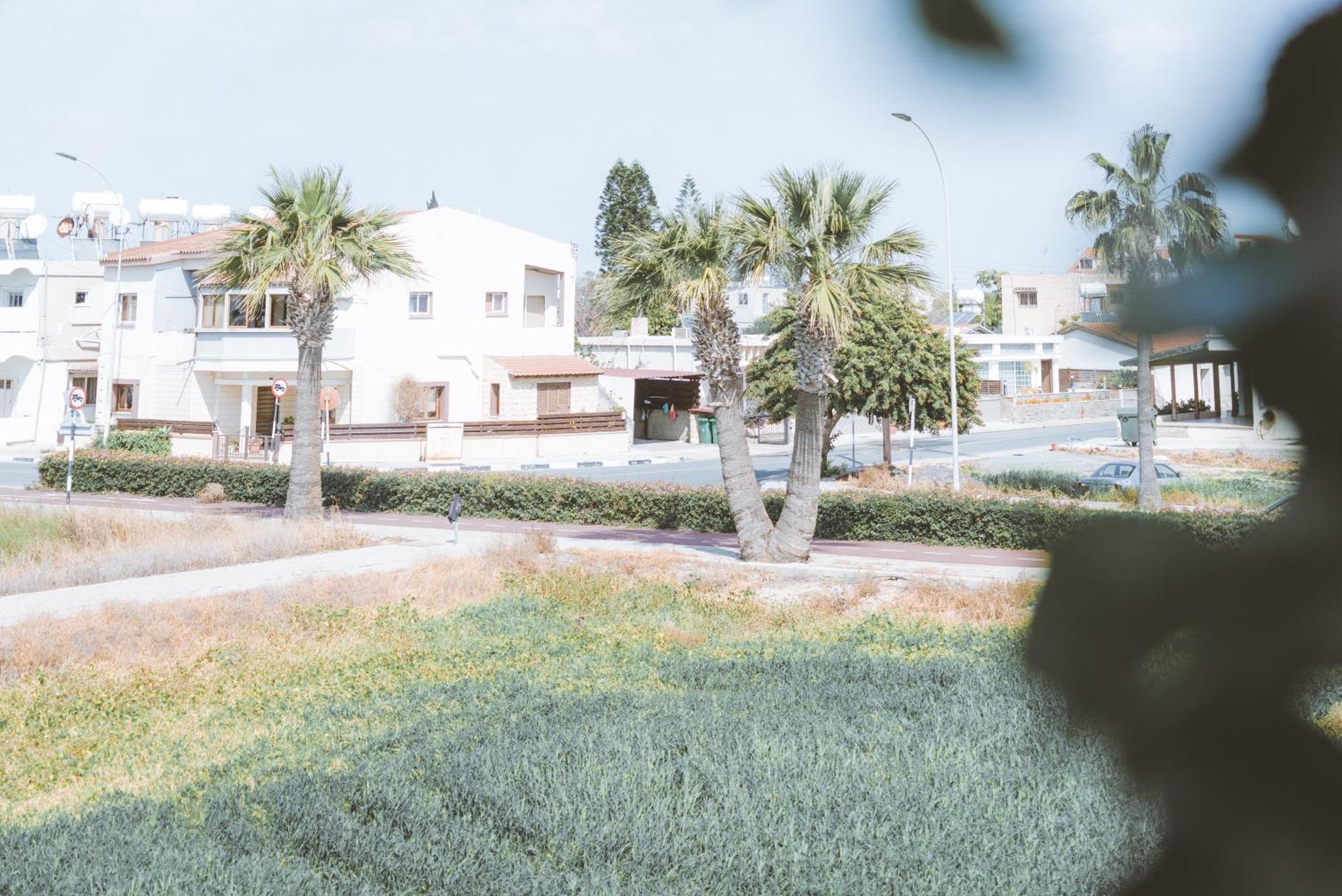 Blue Touch Pervolia Paradise Near The Larnaca